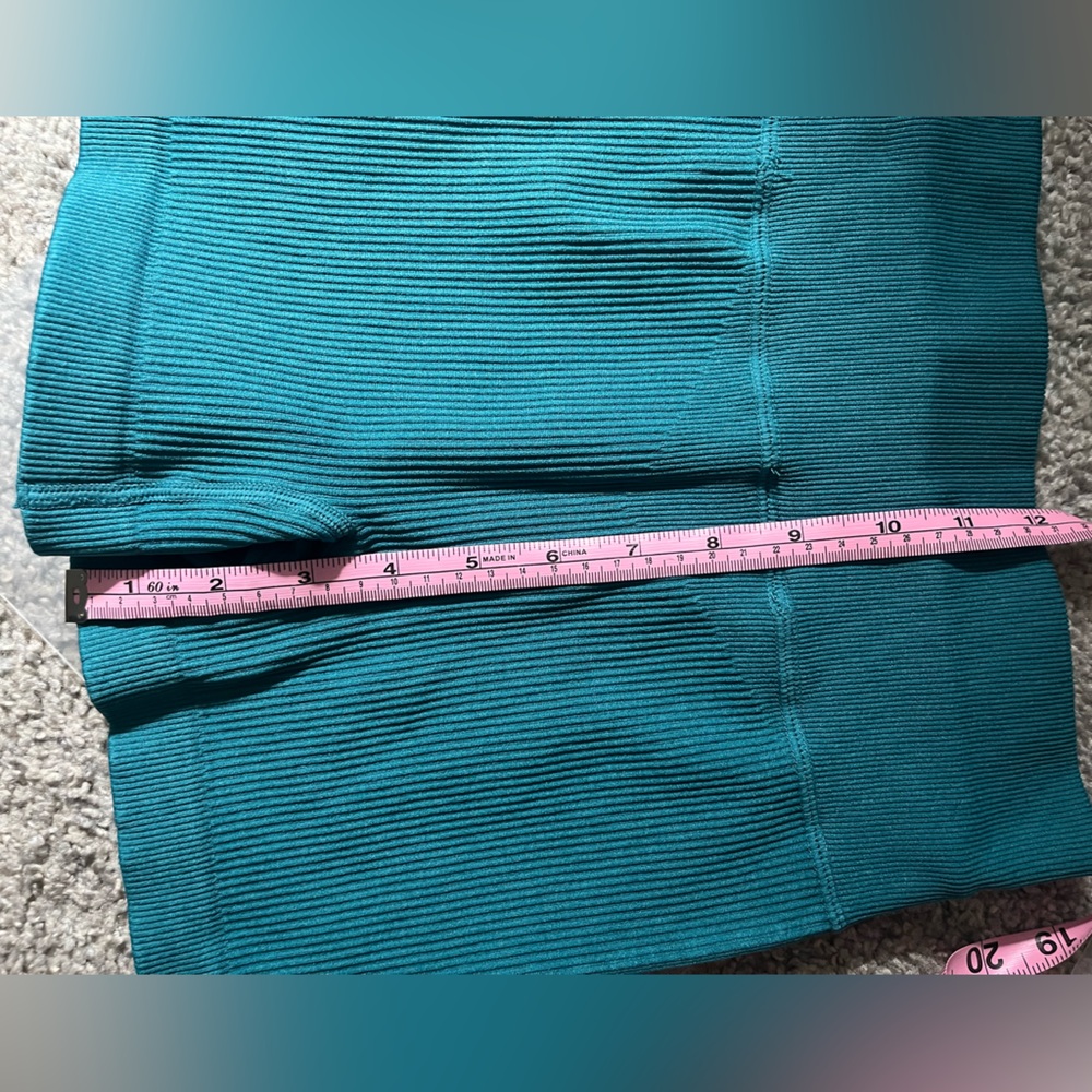 Bo + Tee ribbed shorts - Picture 5 of 6